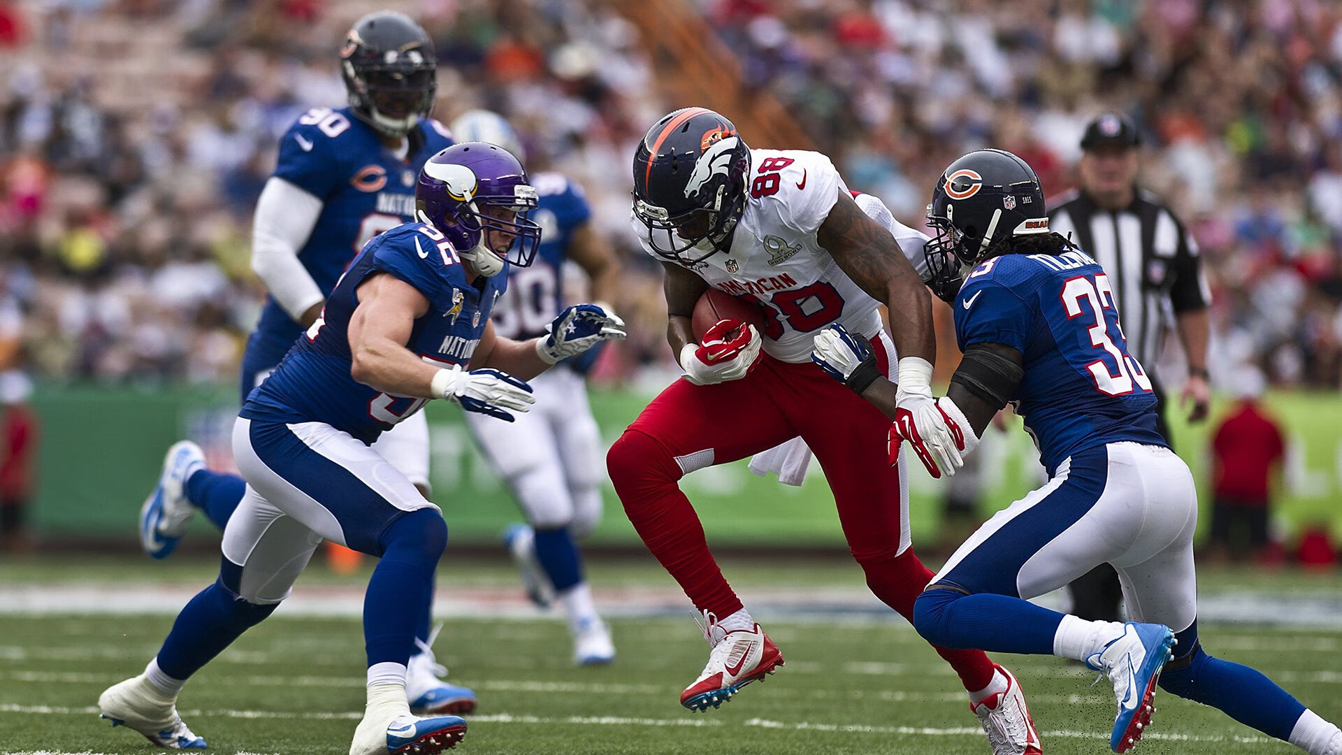 裁判？评委？阿克说自己说了算！曼联鏖战AC米兰，史诗级个人秀演无争议最佳